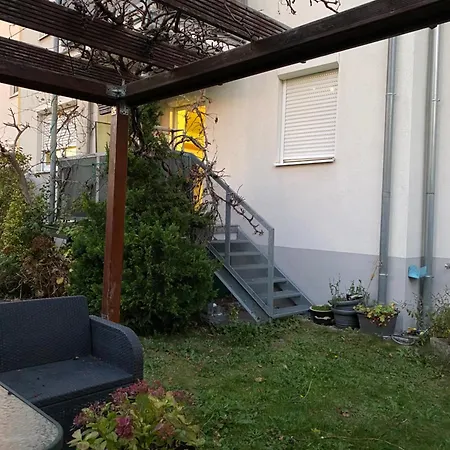 Luxurioese Neubau-gartenwohnung דירה מודלינג